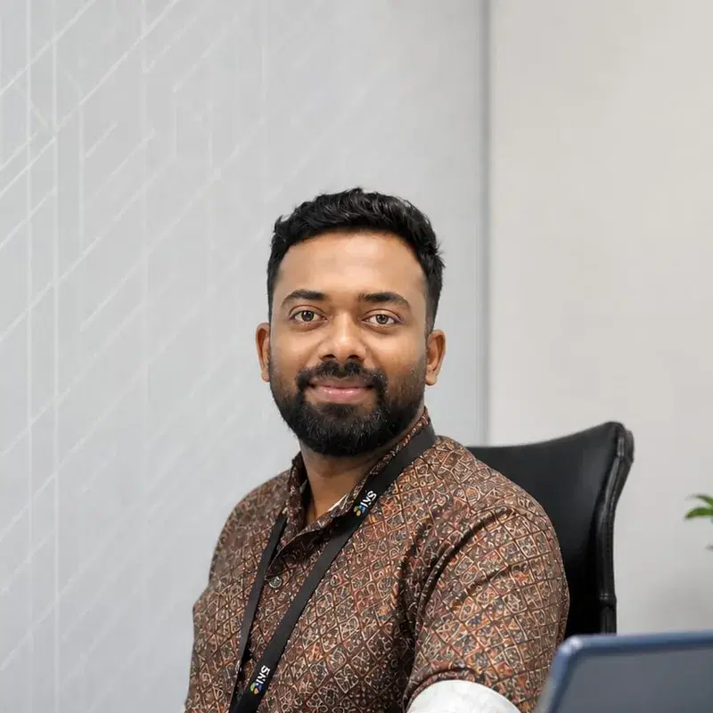Ashik Raja, Chief Executive Officer at IVS Study Links